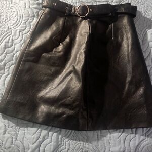 Faux leather mini skirt with belt